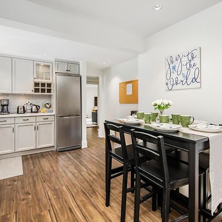 Gorgeous 4 Bedroom Garden Level Suite At Vancouver West & Ubc Exterior foto