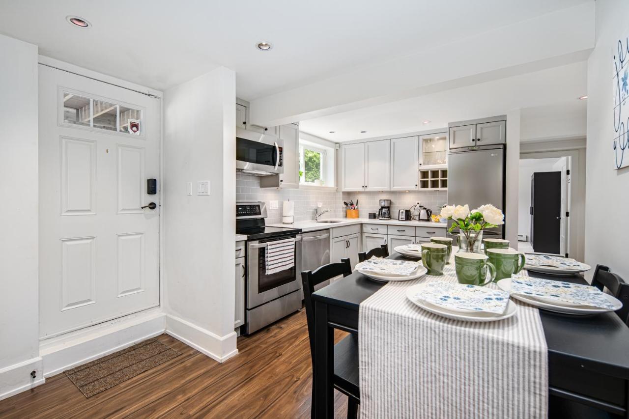 Gorgeous 4 Bedroom Garden Level Suite At Vancouver West & Ubc Exterior foto