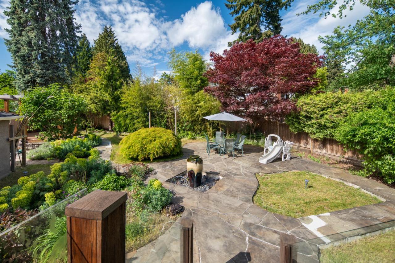 Gorgeous 4 Bedroom Garden Level Suite At Vancouver West & Ubc Exterior foto